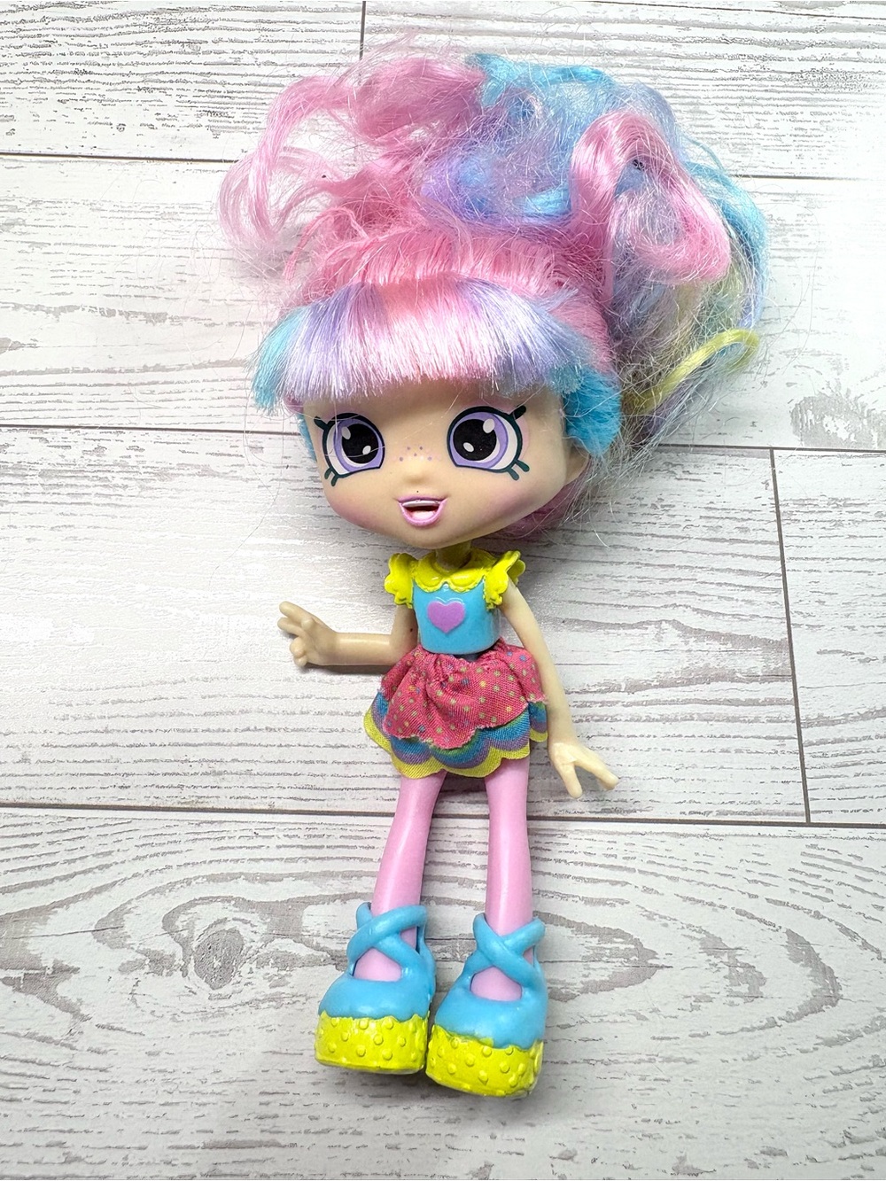 Moose Toys Shopkins Shoppies Rainbow Kate Doll Retired
